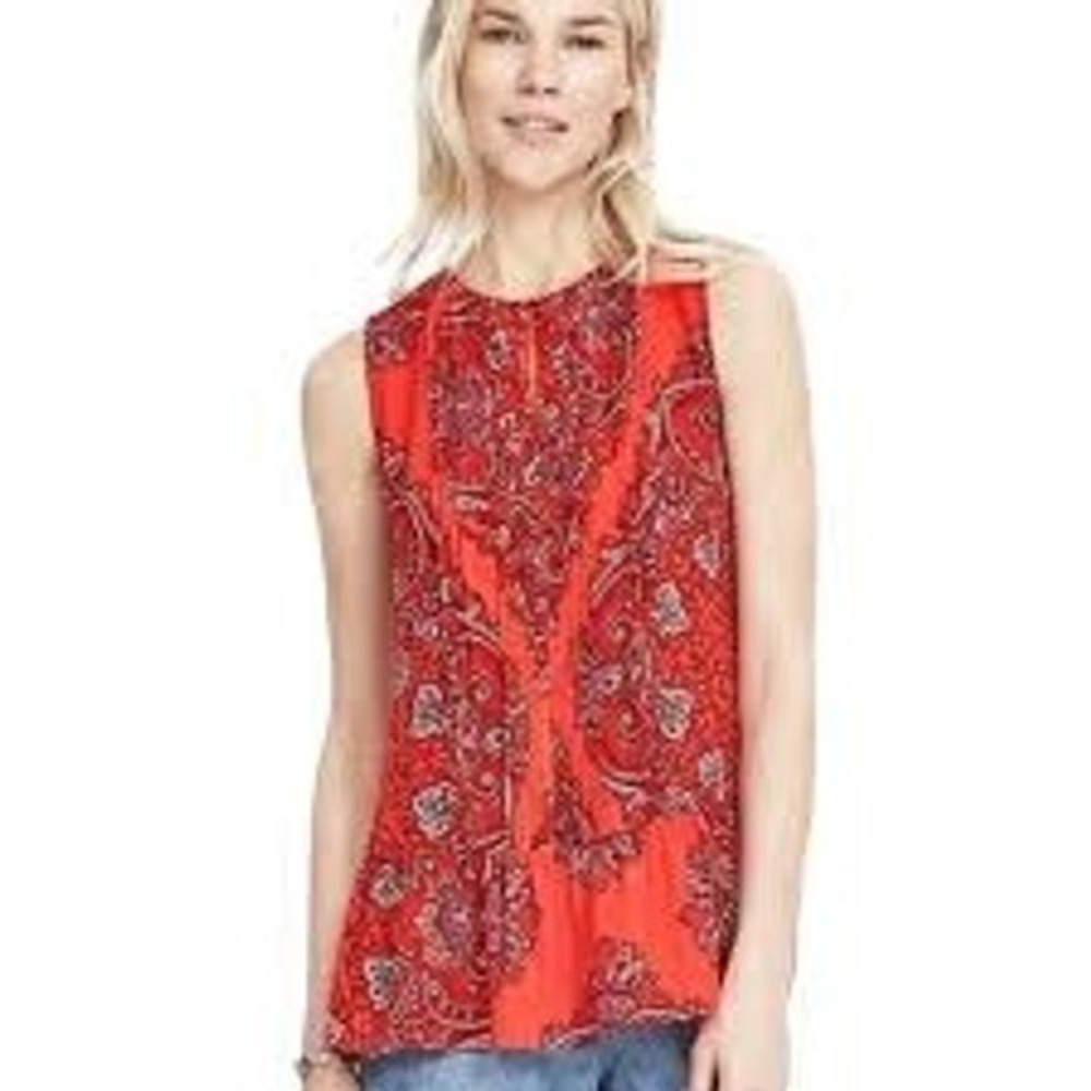 Banana Republic Sleeveless Blouse Womens L Red Paisley Pintuck Peplum Top